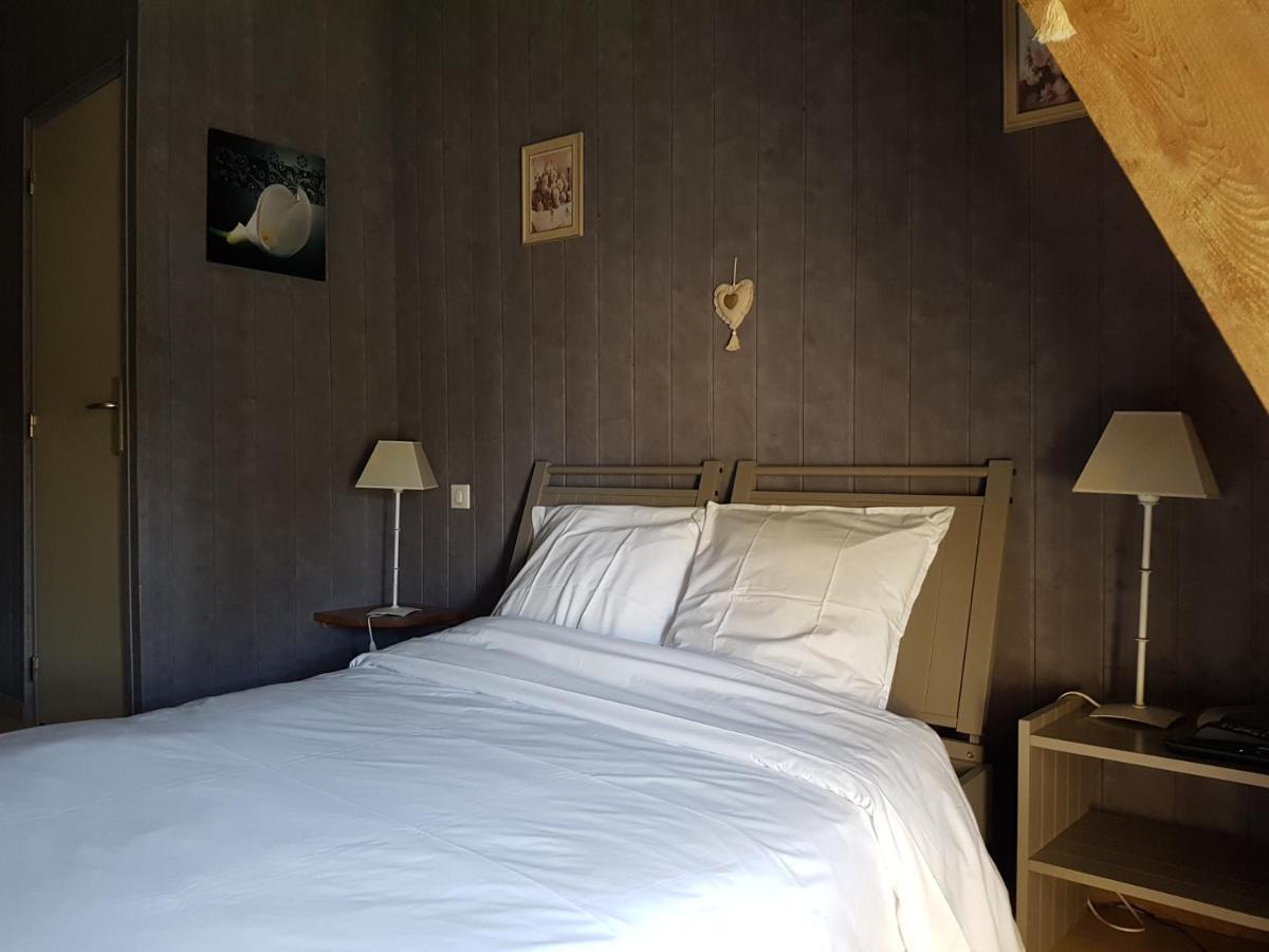 Logis Relais Des Cailleres Otel Saint Pavace Dış mekan fotoğraf