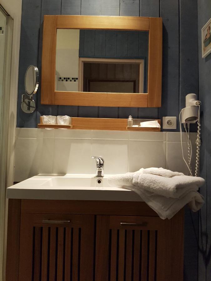 Logis Relais Des Cailleres Otel Saint Pavace Dış mekan fotoğraf